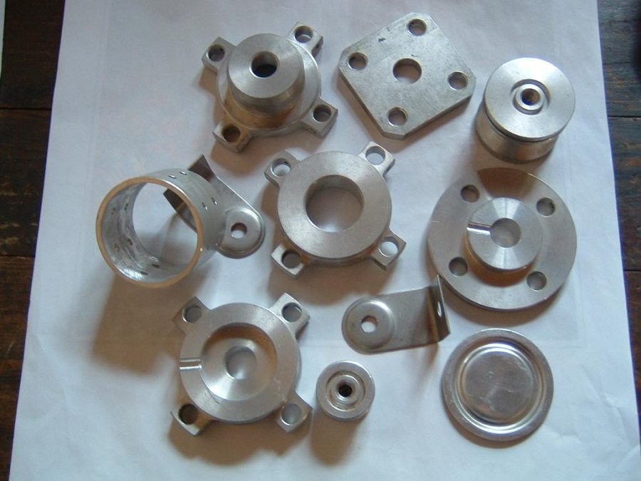 五金加工類(lèi)